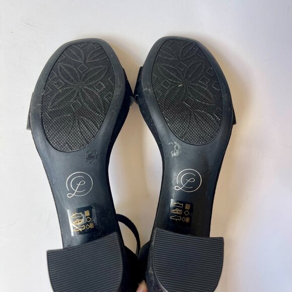 Chinese Laundry Black Suede Block Heels Size 6.5 - Picture 8 of 9